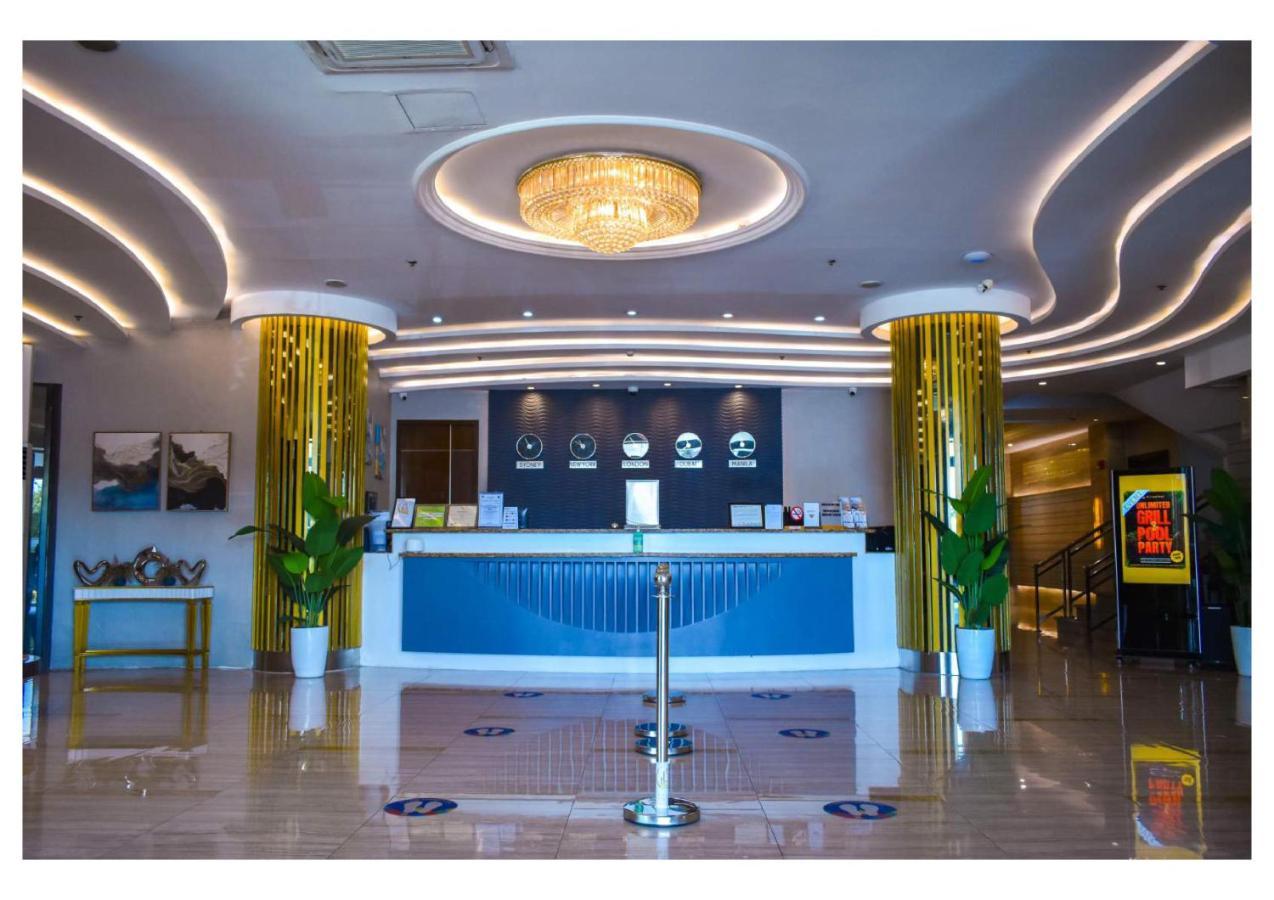 Mg Grand Hotel Olongapo Buitenkant foto